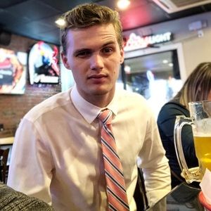 Meet your Posher, Levy